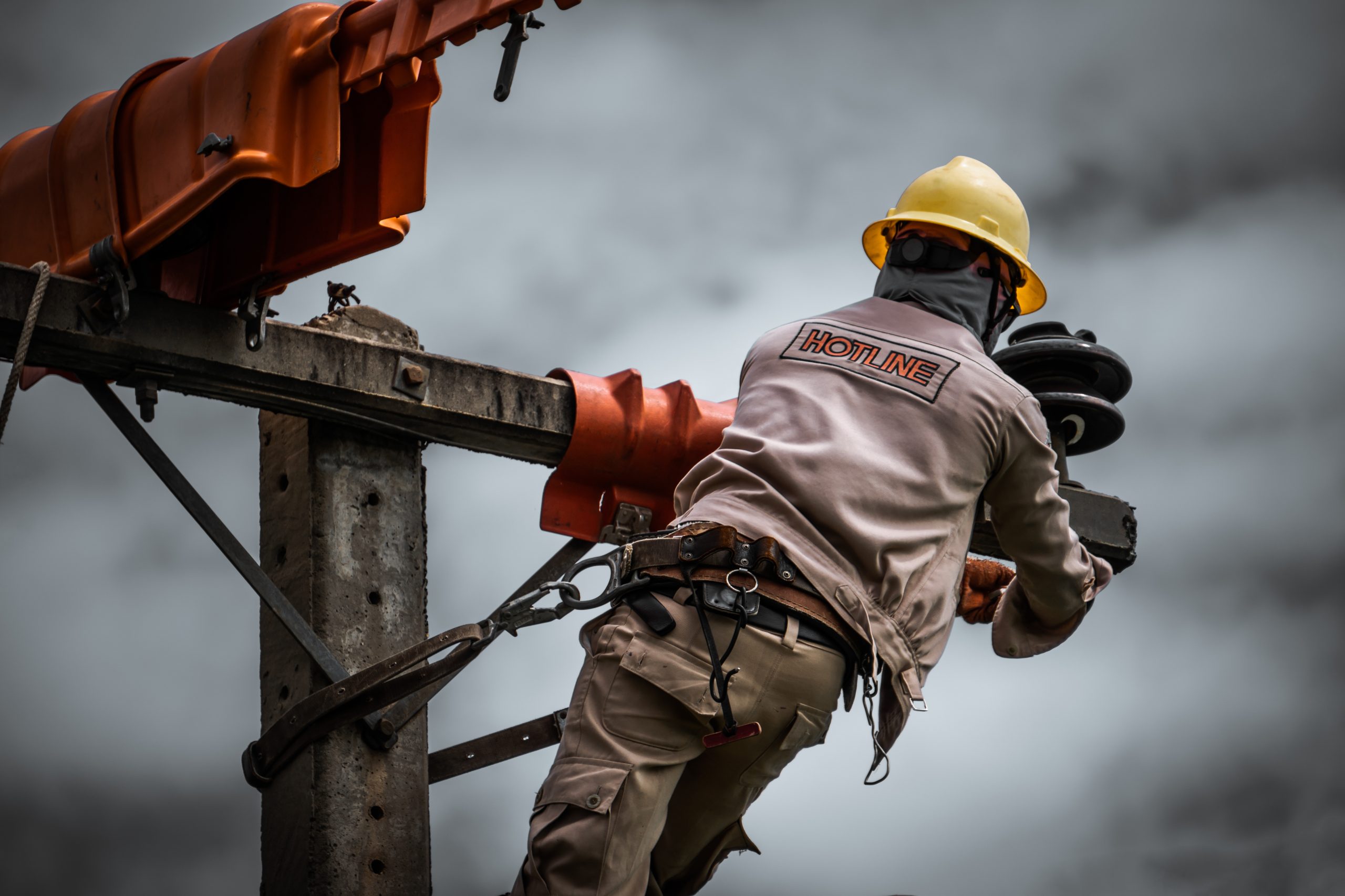 8 Tips For Linemen To Keep Themselves Safe